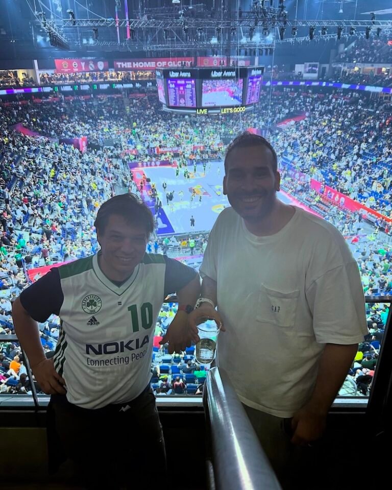 01C25ABF-CA50-4D4A-A12A-82514E9DFE74